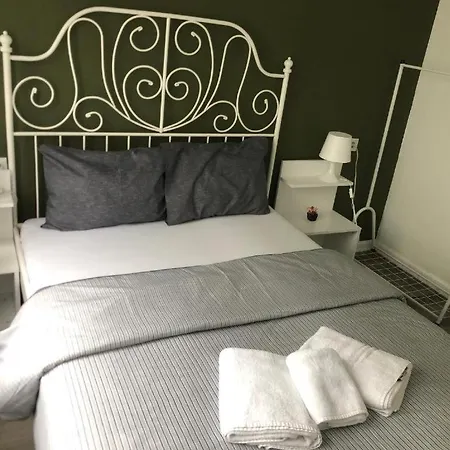 Hostel Levanten *
