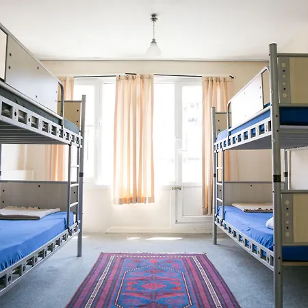 Auberge de jeunesse Levanten *