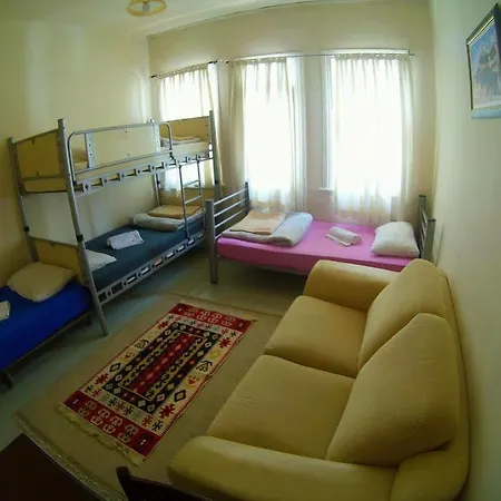 Hostal Levanten *