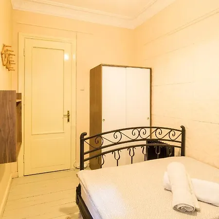 Auberge de jeunesse Levanten *